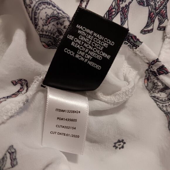 Torrid Harper Blouse Sz 2X Elephant Print Rayon V-Neck Roll Tab Sleeves - Picture 13 of 14